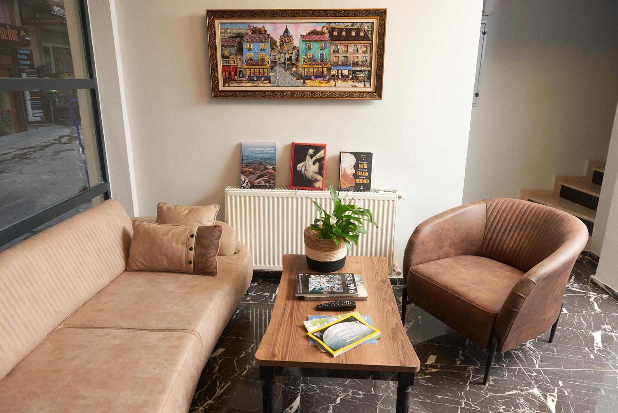 Apart Otel Taksim Eliana *